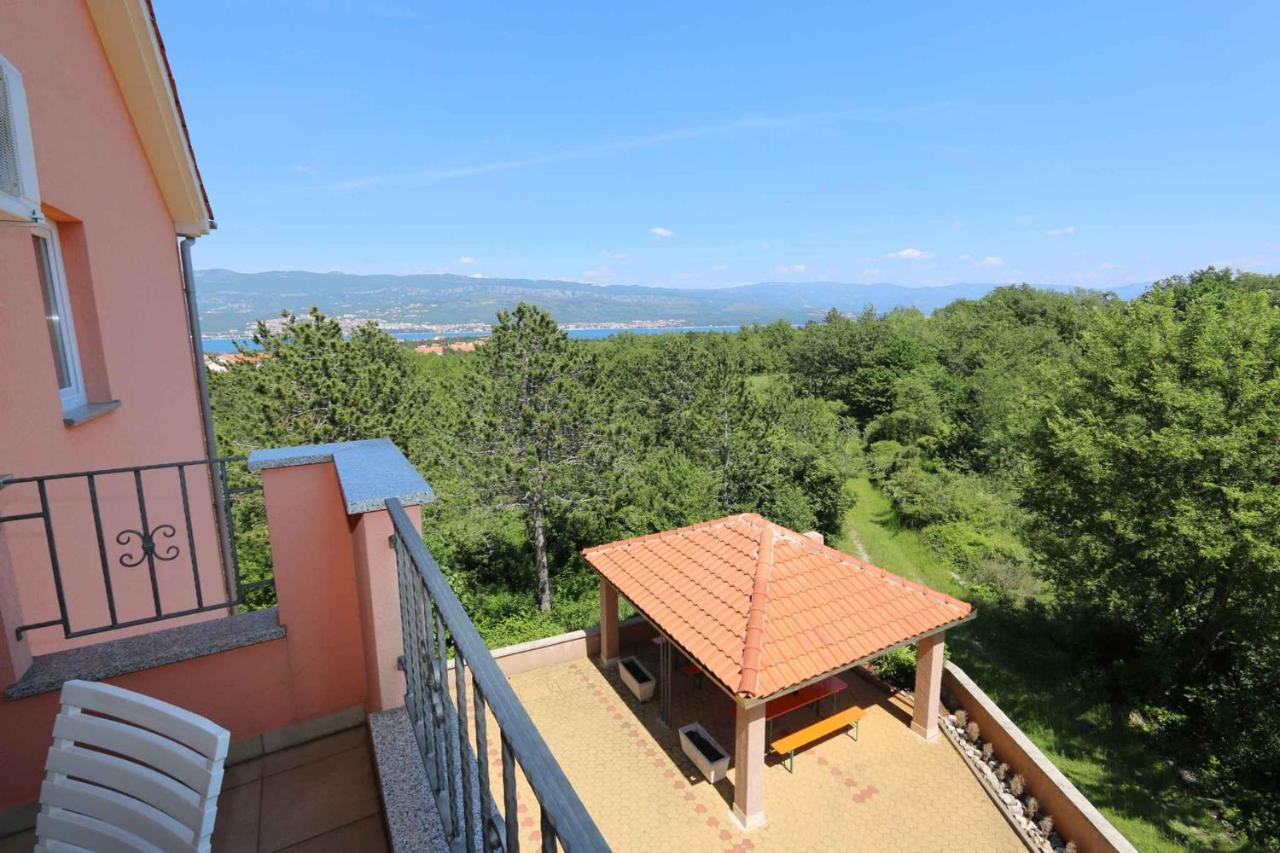Apartments In Silo/Insel Krk 13430 Экстерьер фото